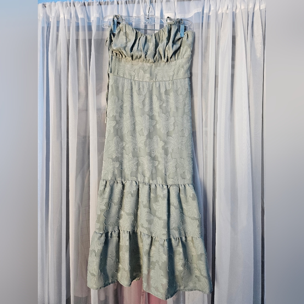 Flowy floral green dress with tied straps
